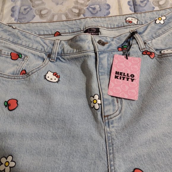 Hello Kitty Mom Jeans. New with tags. - Picture 4 of 6